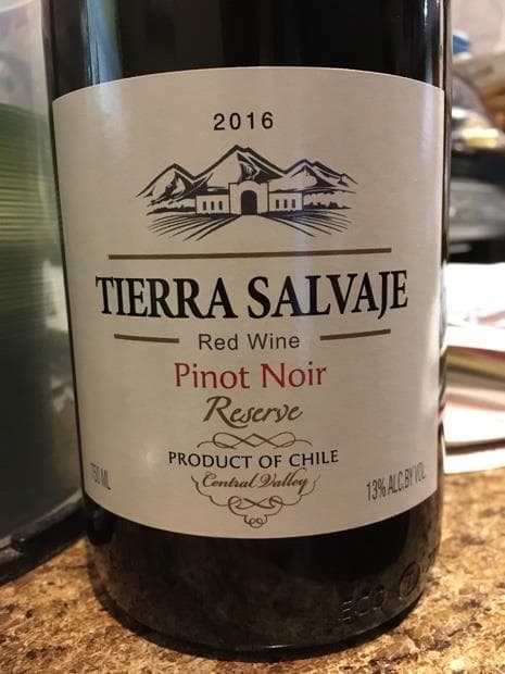 Tierra Salvaje Pinot Noir reserva
