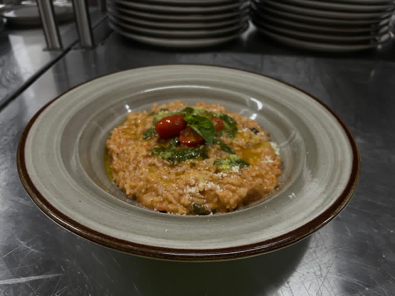 RISOTTO POMODORO E PESTO